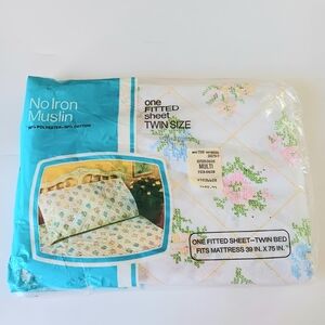 70s Vintage JC Penney Twin/ Single Fitted Bed Sheet Floral Needlepoint Bedding
